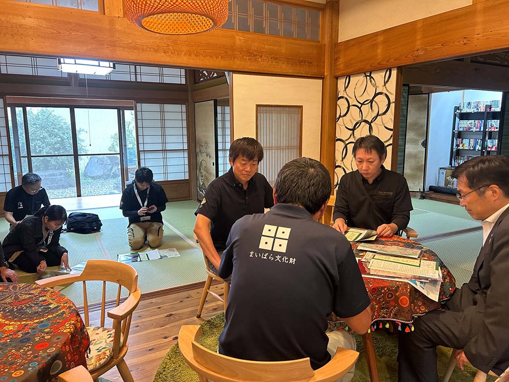 長浜・米原の両市長を上平寺でお出迎え